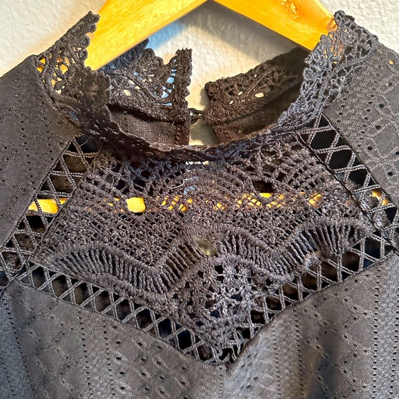 SHEIN BLACK LONG SLEEVE TOP. Size large. - Picture 3 of 6